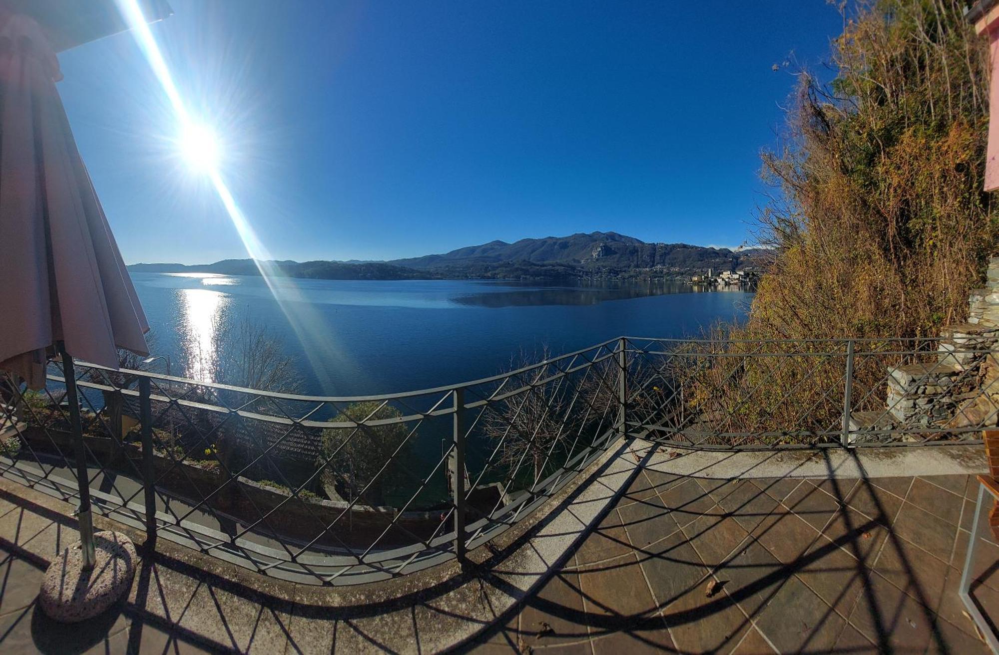Casa Sul Lago Orta Орта-Сан-Джуліо Екстер'єр фото