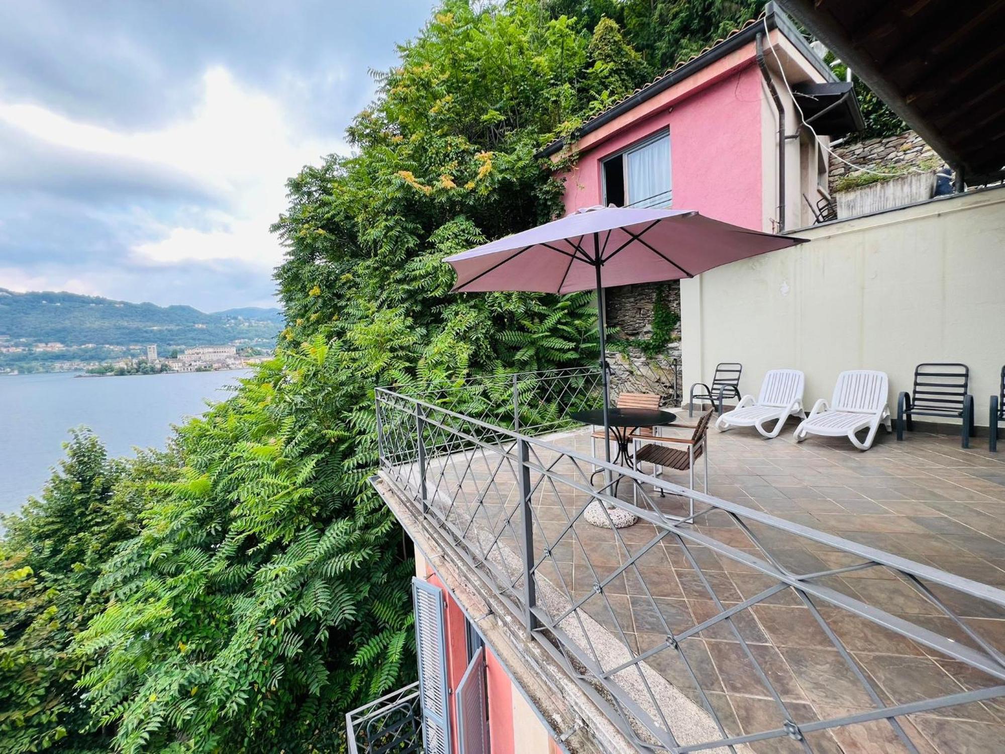 Casa Sul Lago Orta Орта-Сан-Джуліо Екстер'єр фото