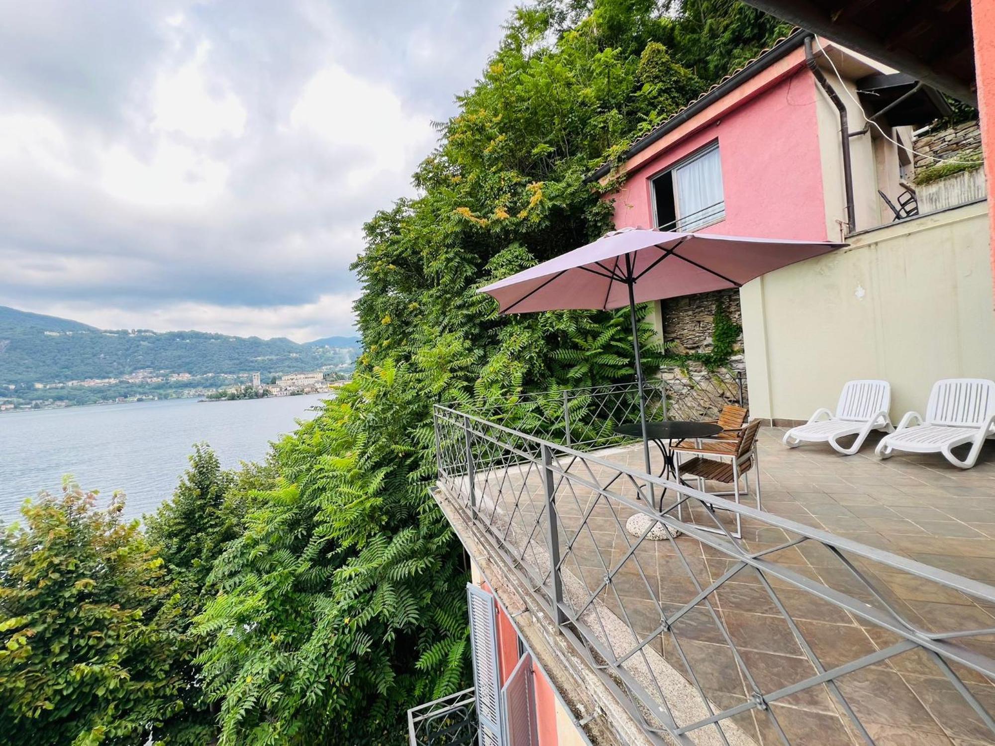 Casa Sul Lago Orta Орта-Сан-Джуліо Екстер'єр фото
